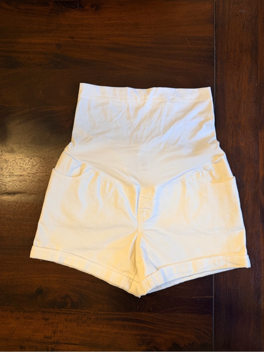 High-Waist White Maternity/Support Shorts Like new